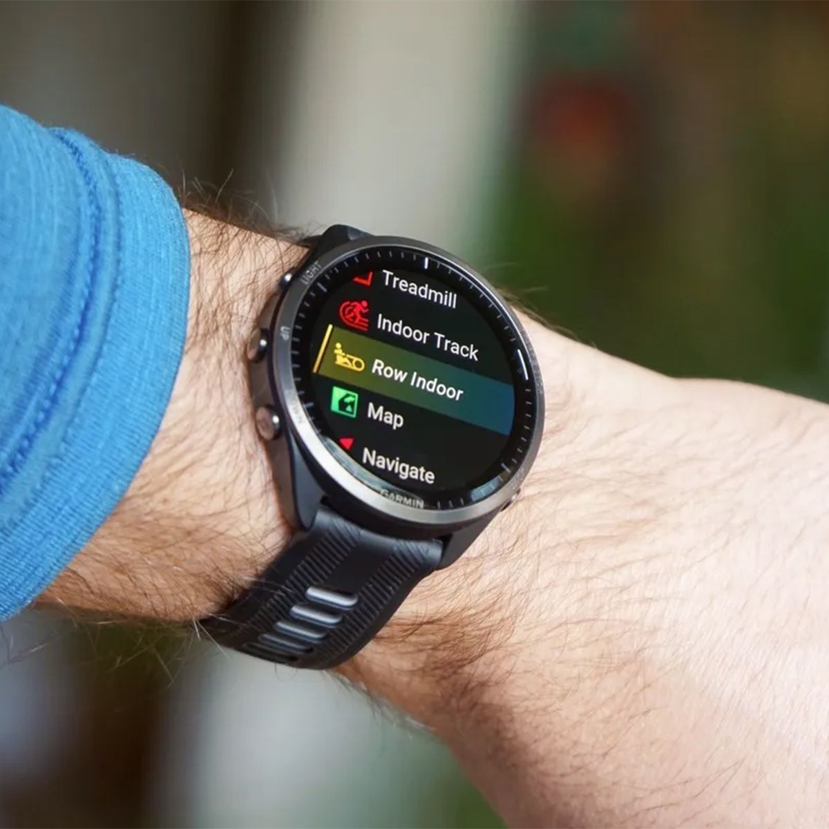 Купить смарт-часы Garmin Forerunner 965 GPS, экран 1.4" - купить по ...