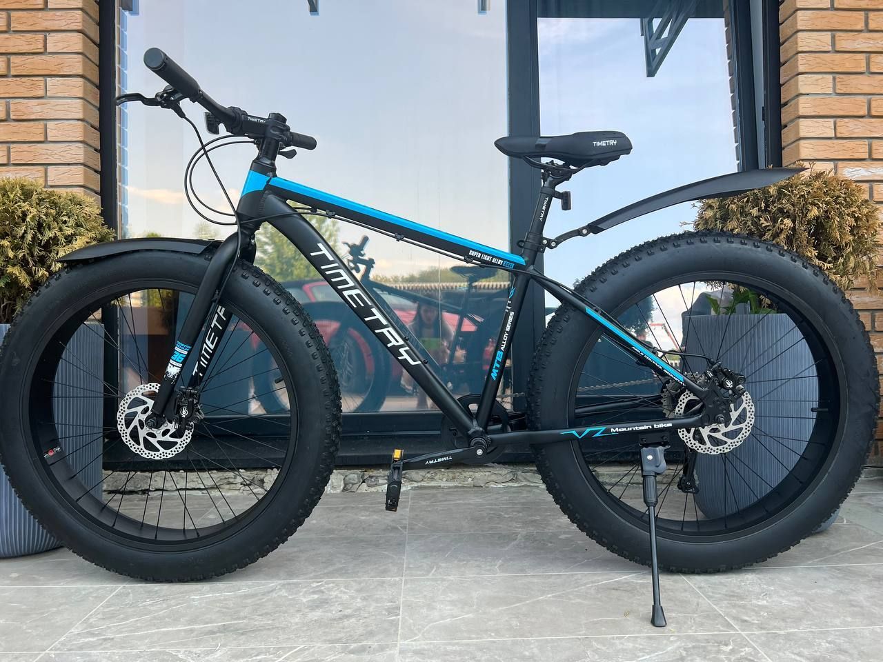 Voyaga etgan ayollar yakkaxon videolar Dmitrovda BDSM bilan tanishish