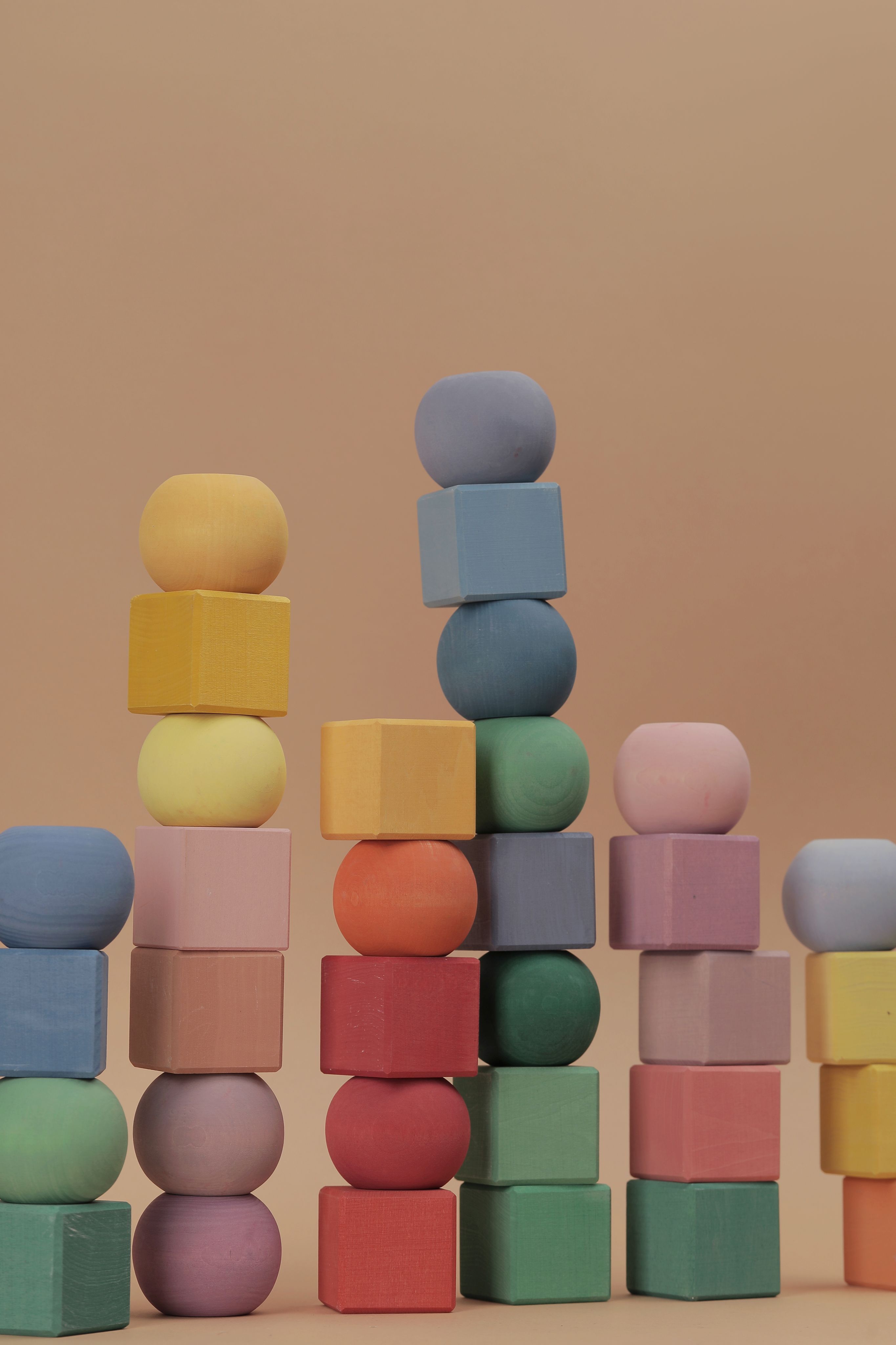 Детская деревянная развивающая игрушка "Шарики Радужные" Радуга грез ...