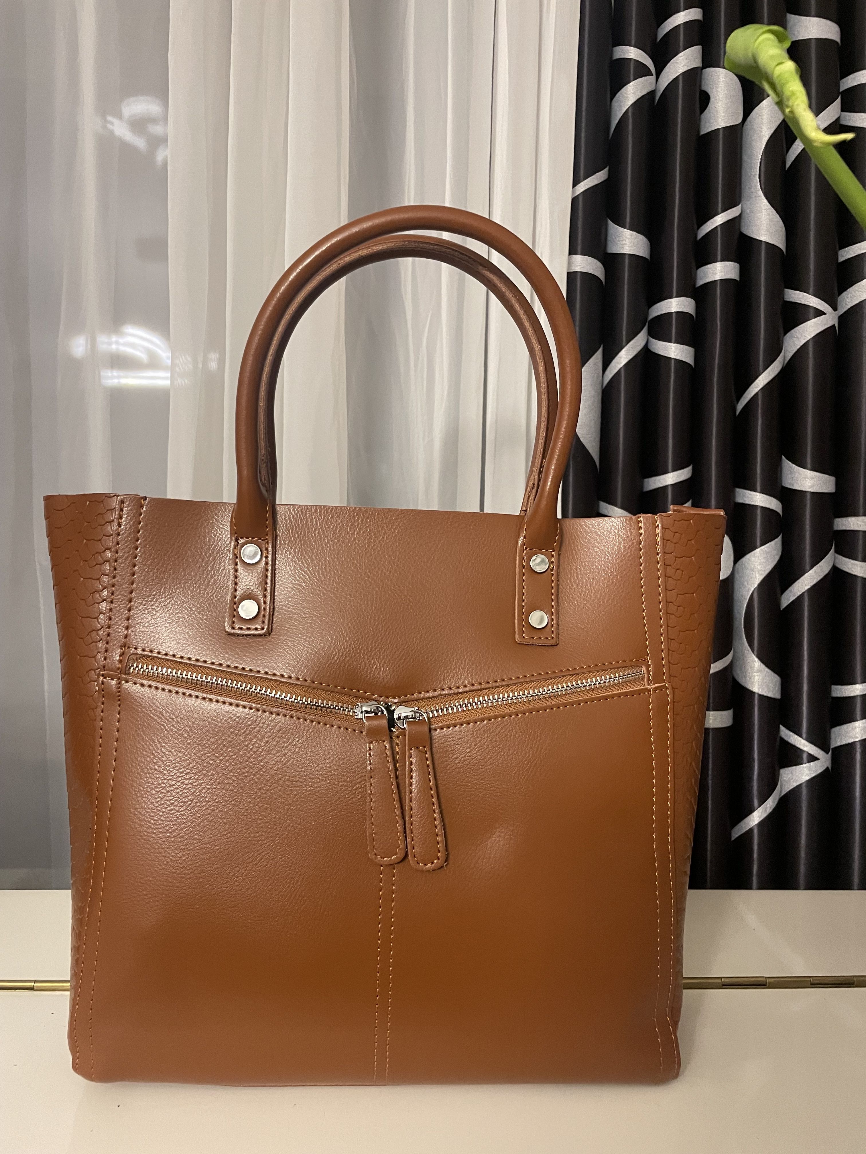 Сумка большая вместительная женская из натурально кожи на плечо ...