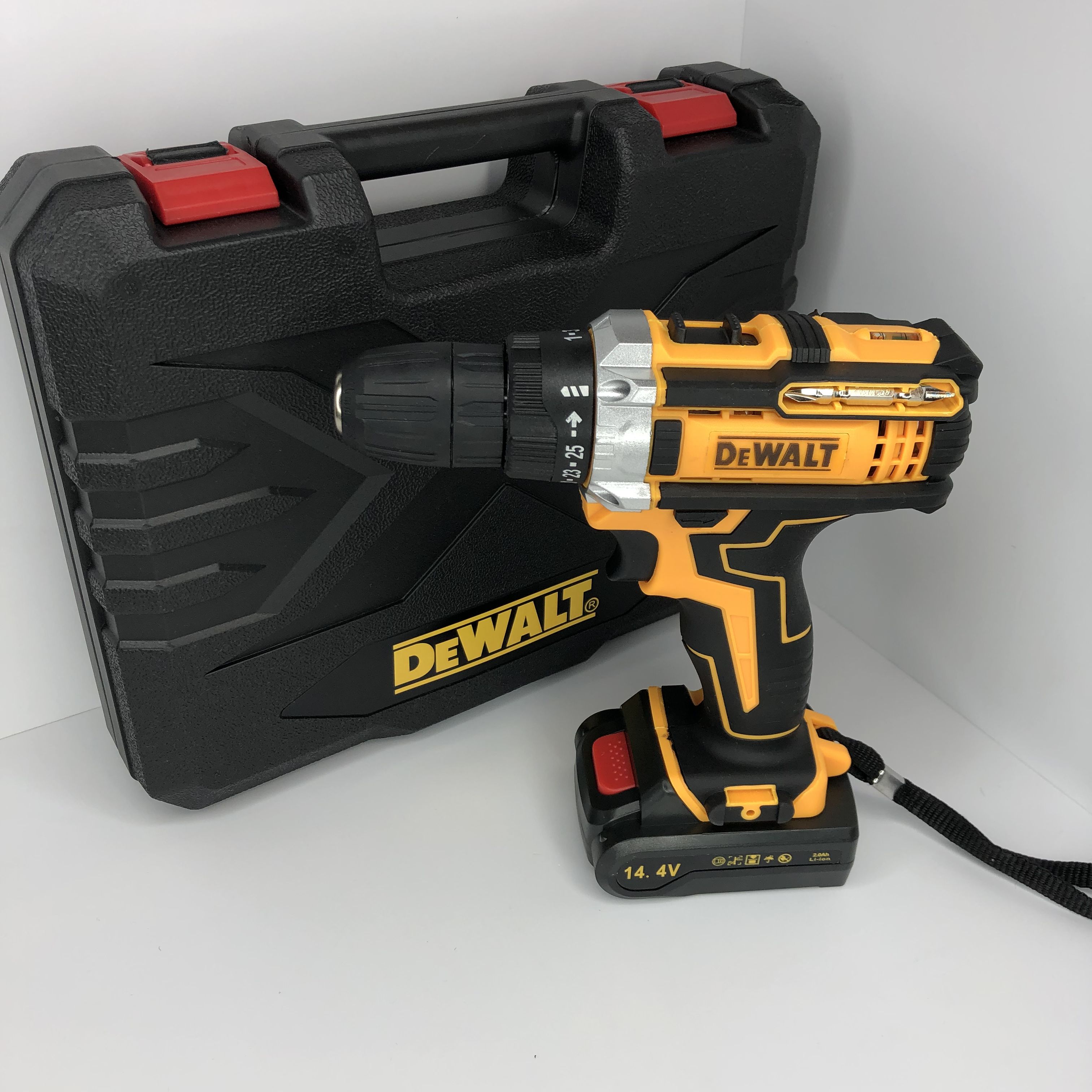 Дрель шуруповерт 14 В / DeWalt 14V / деволт от аккумулятора купить на ...