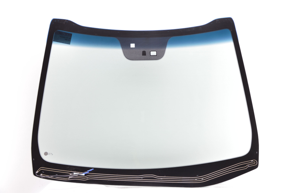 Стекло лобовое/ Kia \"Ceed\" II 5D Hbk '2012-2018 солнцезащитная полоса ...