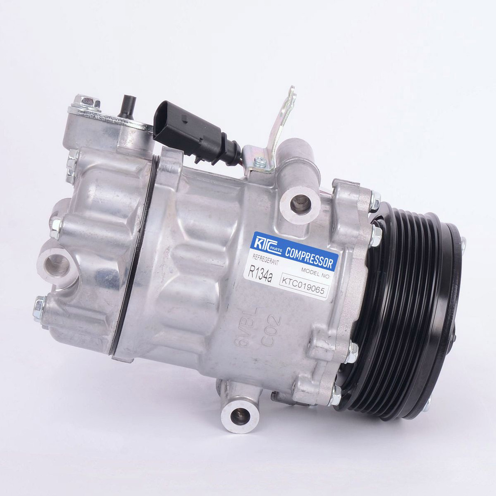 Компрессор VW Polo 6RD820803D 6PK (019065) #1