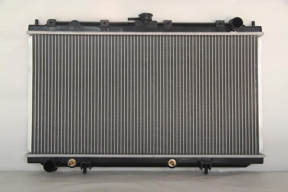 Радиатор охлаждения Nissan Primera (P11) 1996-2002 купить в Нижнем Новгороде по 