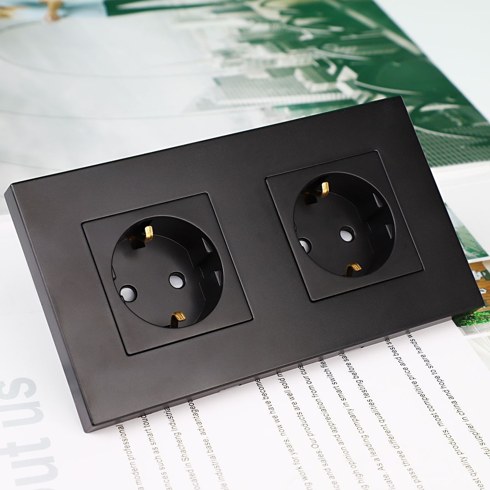 Розетка двойная с заземлением со шторками (ABS пластик)1шт - купить по ...