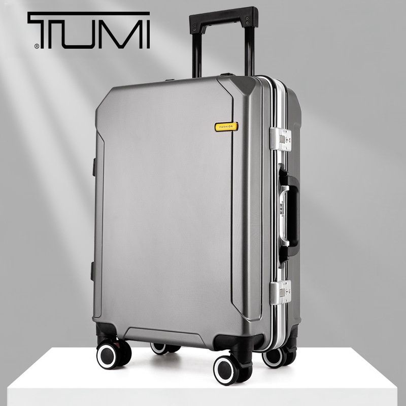 Tumi Чемодан 65 см #1