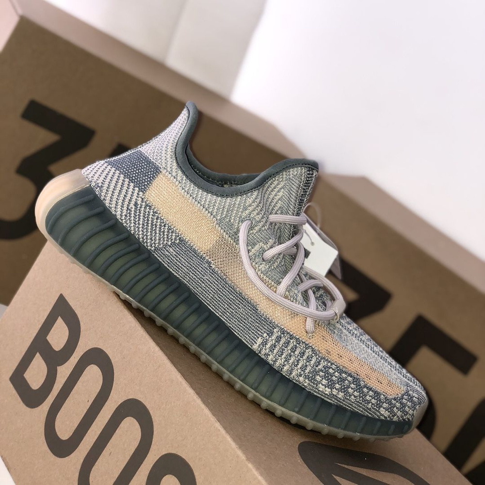 Кроссовки  x Yeezy Boost 350 v2 #1