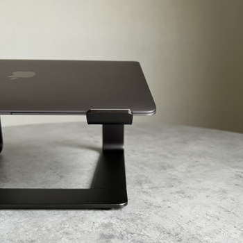 Столик-подставка для ноутбука и планшета с подсветкой