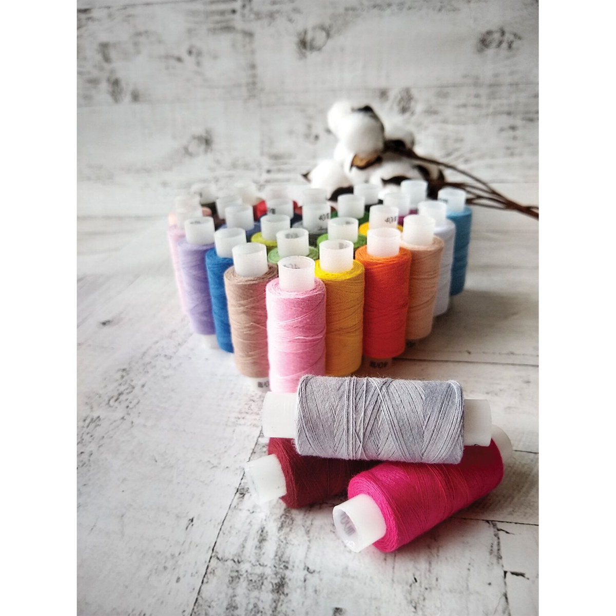Нитки для шитья, набор швейных ниток 30 цветов по 200 м, в боксе, 40 ЛШ ...