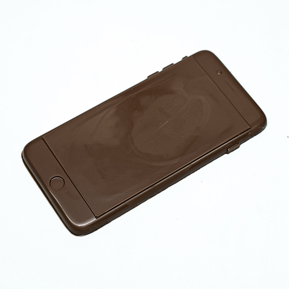 Подарочная шоколадная плитка Frade/Фраде - Плитка iPhone (вес-110г) (темный)  #1