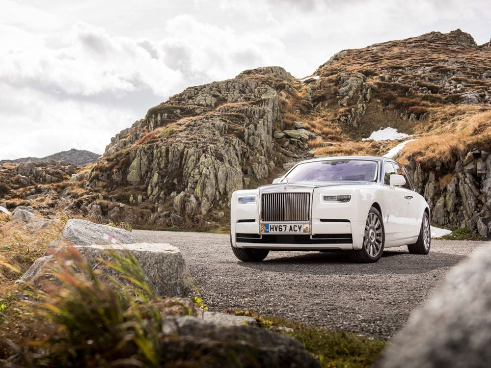 Rolls royce ghost интерьер