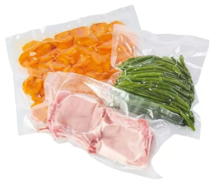Продукты в вакууме. Вакуумная упаковка. Упаковать в вакуум. Вакуумные пакеты для еды. Вакуумная упаковка продуктов.