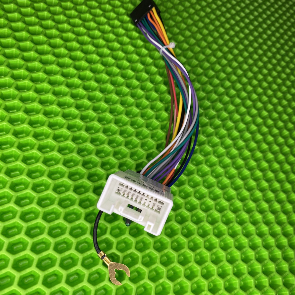 Комплект проводов для подключения к Автомагнитоле на базе Android для ...