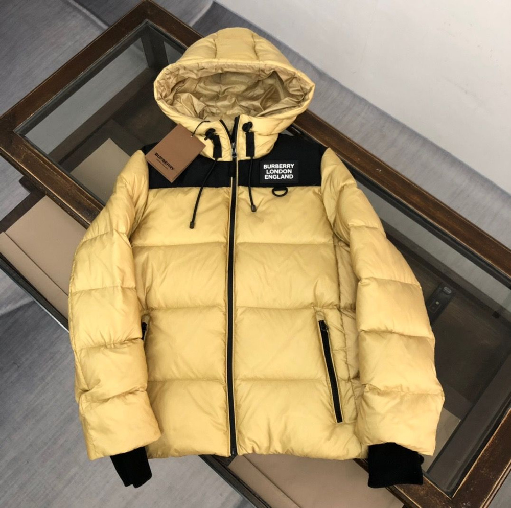 Пуховик Burberry - купить с доставкой по выгодным ценам в интернет ...