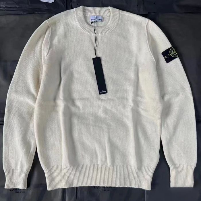 Свитер Stone Island #1