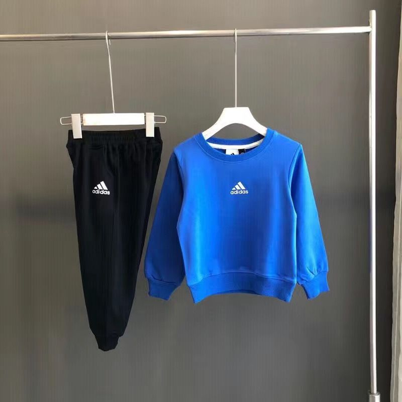 Костюм спортивный adidas #1