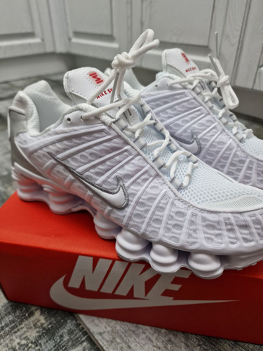 Nike air shox branco sale