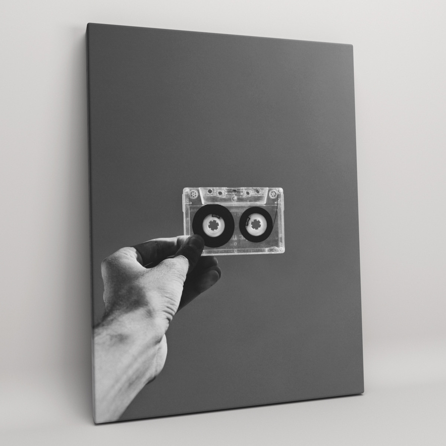 Черная белая кассета. Картина из кассет. Картина настенная кассета. Постер черно белый 40 -60. Фото кассет 960 384 черно белом стиле.