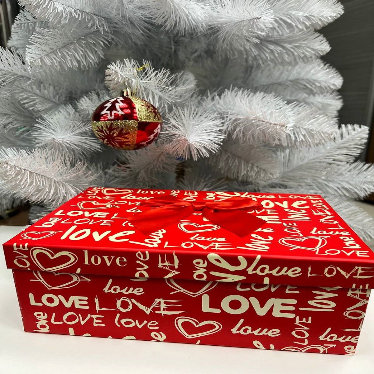 Коробка подарочная 3 штуки, 23х16х9,5см, 21х14х8см, 19х12х6,5см, красная Коробка подарочная 3 штуки, 23х16х9,5см, 21х14х8см, 19х12х6,5см, красная