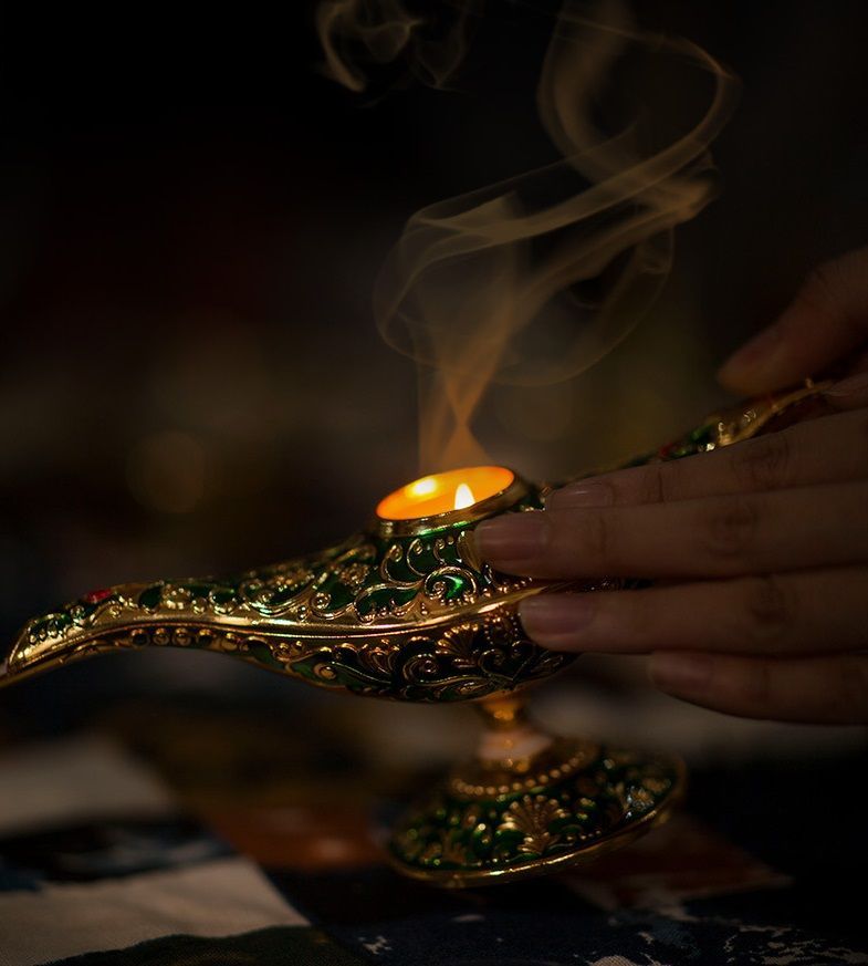 Aladdin Lamp in hand