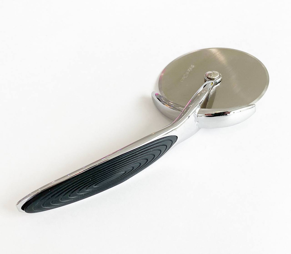 Нож для пиццы и теста купить c доставкой на OZON по низкой цене (261754907)