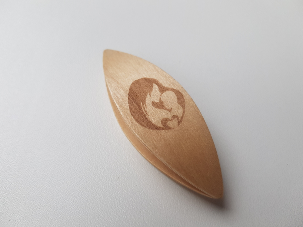 Деревянный челнок для фриволите Клен с гравировкой - купить с доставкой ...