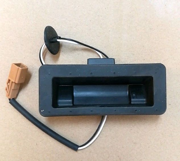 Кнопка багажника Hawtai Boliger 1.8 16V 5MT внедорожник 4X2 турбо ...