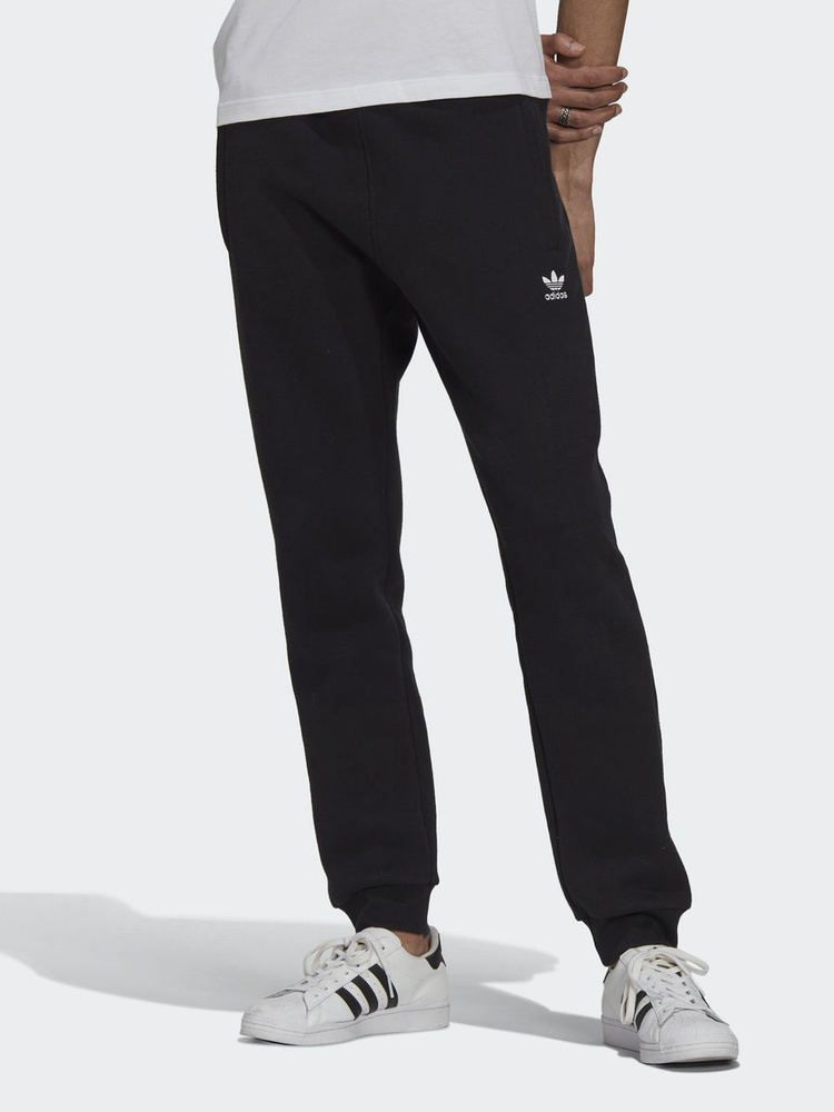 Adidas essentials store logo pants