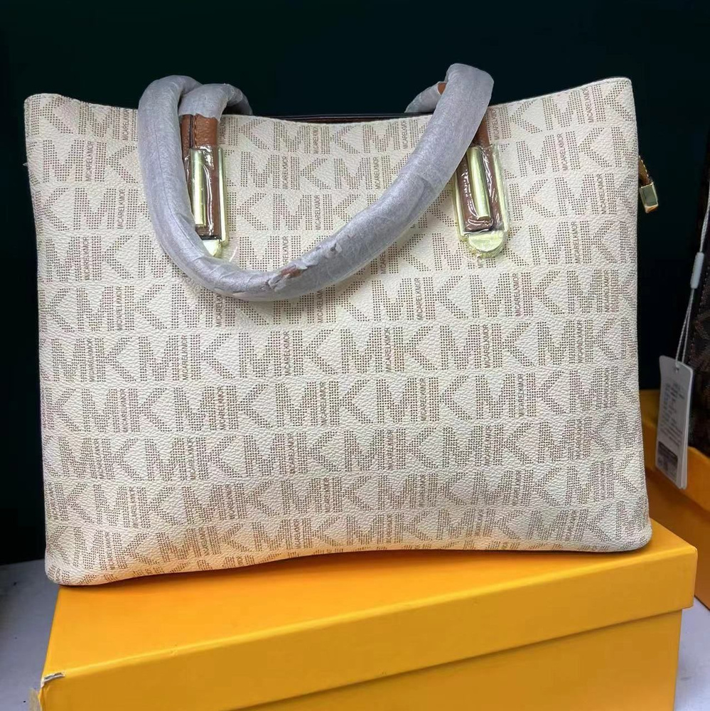 Michael Kors Сумка кондуктора кросс-боди #1