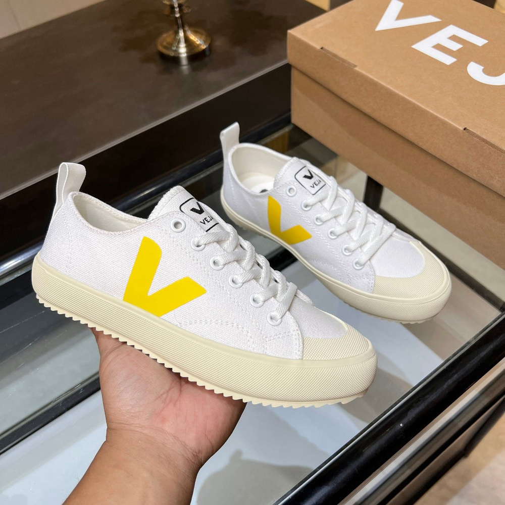 Кроссовки Veja - купить с доставкой по выгодным ценам в интернет ...