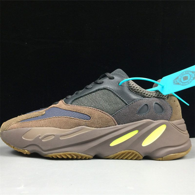 Кроссовки adidas  x Yeezy Boost 700 v2 #1