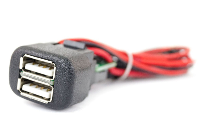 USB зарядное устройство, 2 слота на ВАЗ 2108-21099, 2110-2112 ...