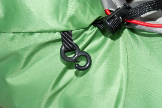 Крючок фиксации затяжек