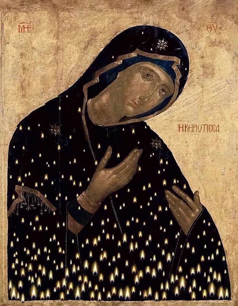 старинные русские иконы и церковная утварь