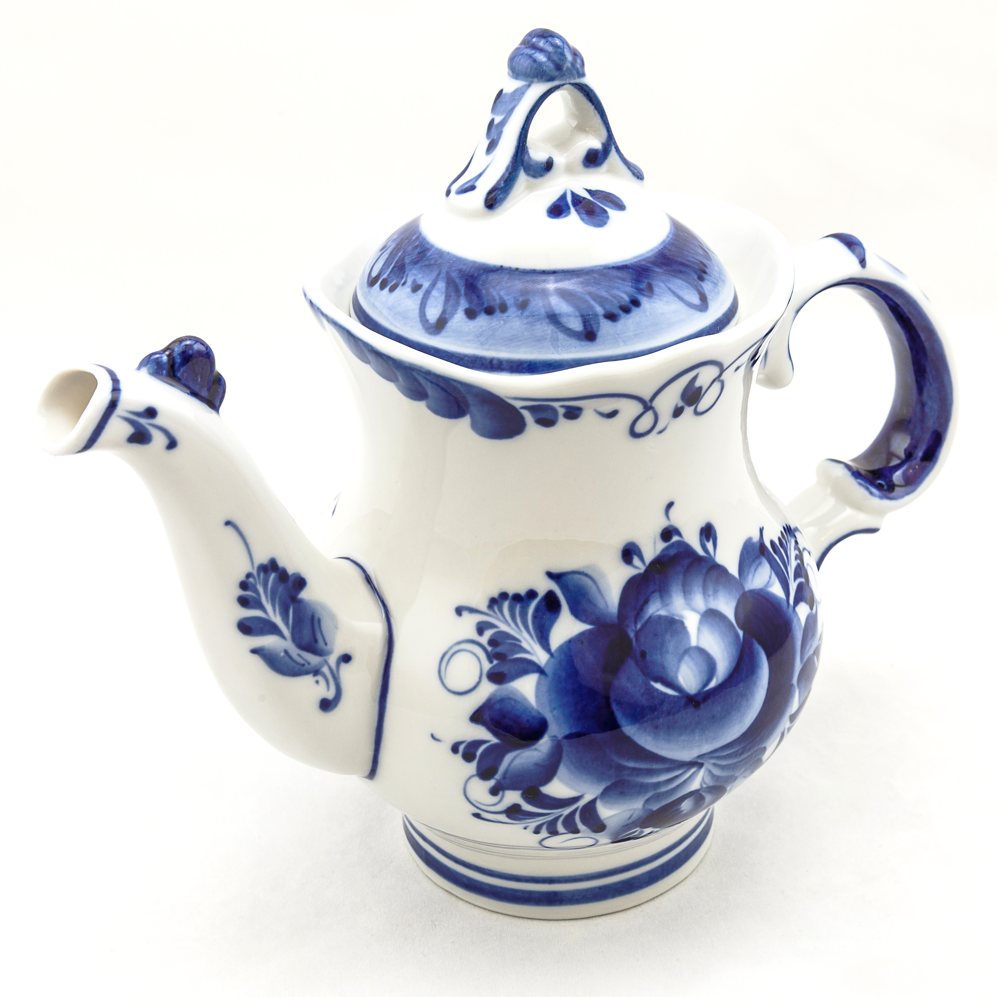 Чайник заварочный. Объединение "ГЖЕЛЬ". Чайник №2, автор формы Федотов А.Н., емкость 450 мл, фарфор