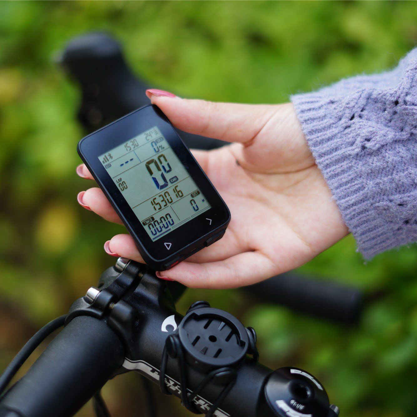 Велокомпьютер GPS iGPSPORT iGS320, экран 2,4 , до 72 часов, Bluetooth/ANT+, IPX7 Велокомпьютер GPS iGPSPORT iGS320, экран 2,4 , до 72 часов, Bluetooth/ANT+, IPX7