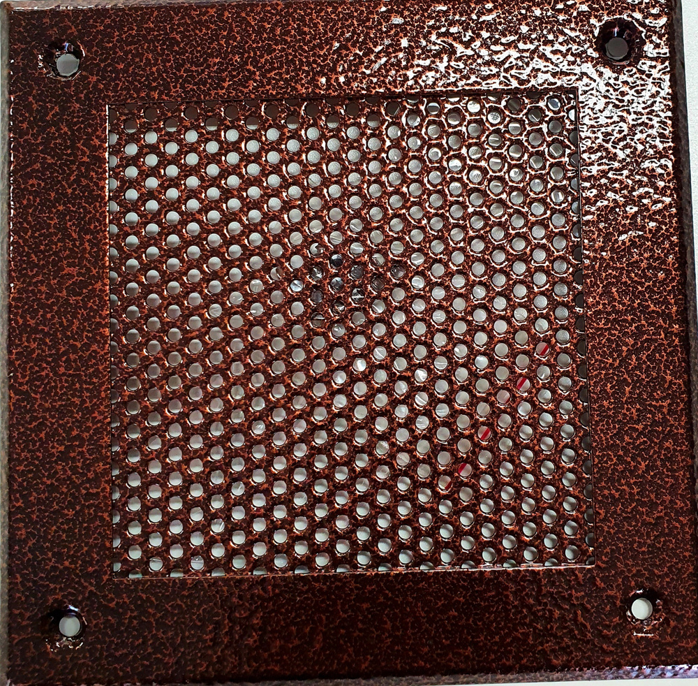 Вентиляционная решетка металлическая 150х150мм, тип перфорации кружок (Rv 3-5), антик медный  #1