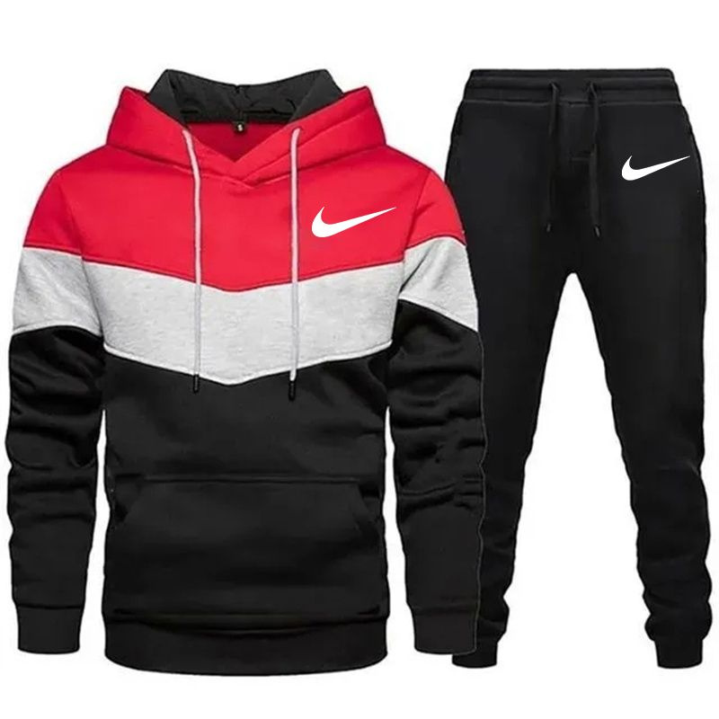 Костюм спортивный Nike #1