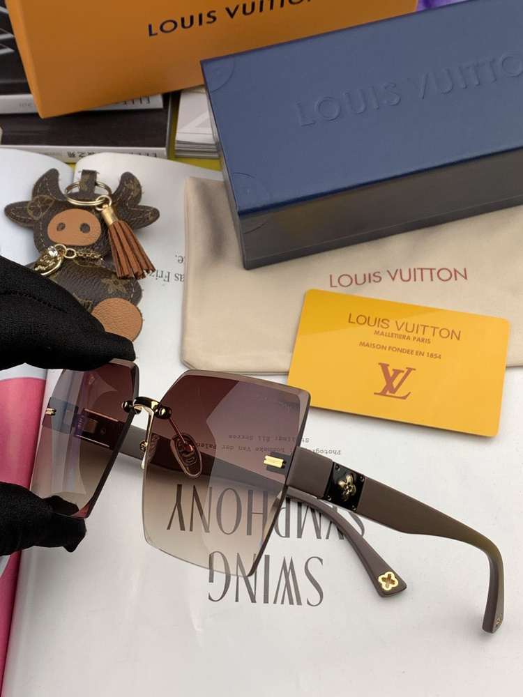 Очки солнцезащитные Louis Vuitton - купить с доставкой по выгодным ...