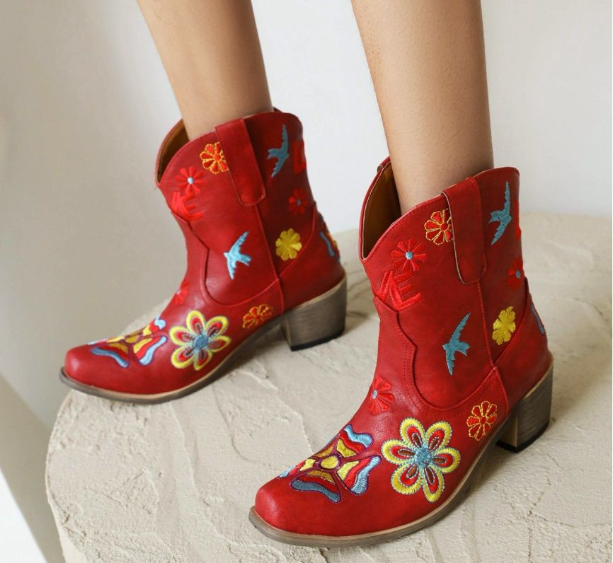 Казаки - купить с доставкой по выгодным ценам в интернет-магазине OZON ...