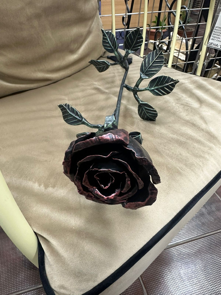 Кованая роза ручной работы #1
