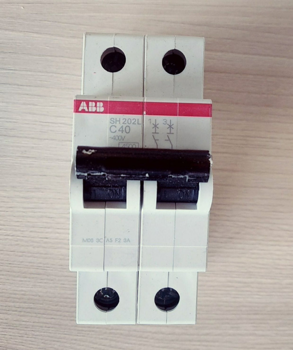 Abb 40а. Контактор есб 40 40 40 ампер авв. Узо abb f204. Abb 40а. Abb 40а.