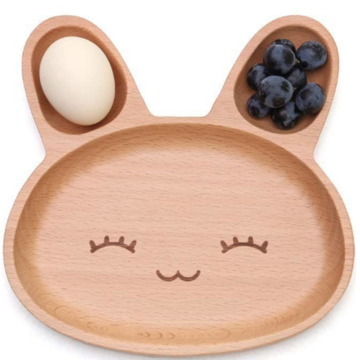 детская тарелка с едой в виде забавного зверька
