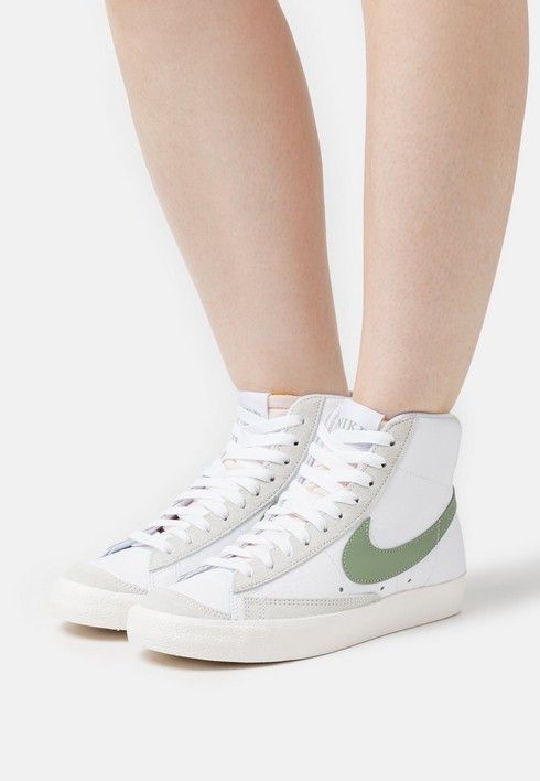 Кроссовки【Nike】женские