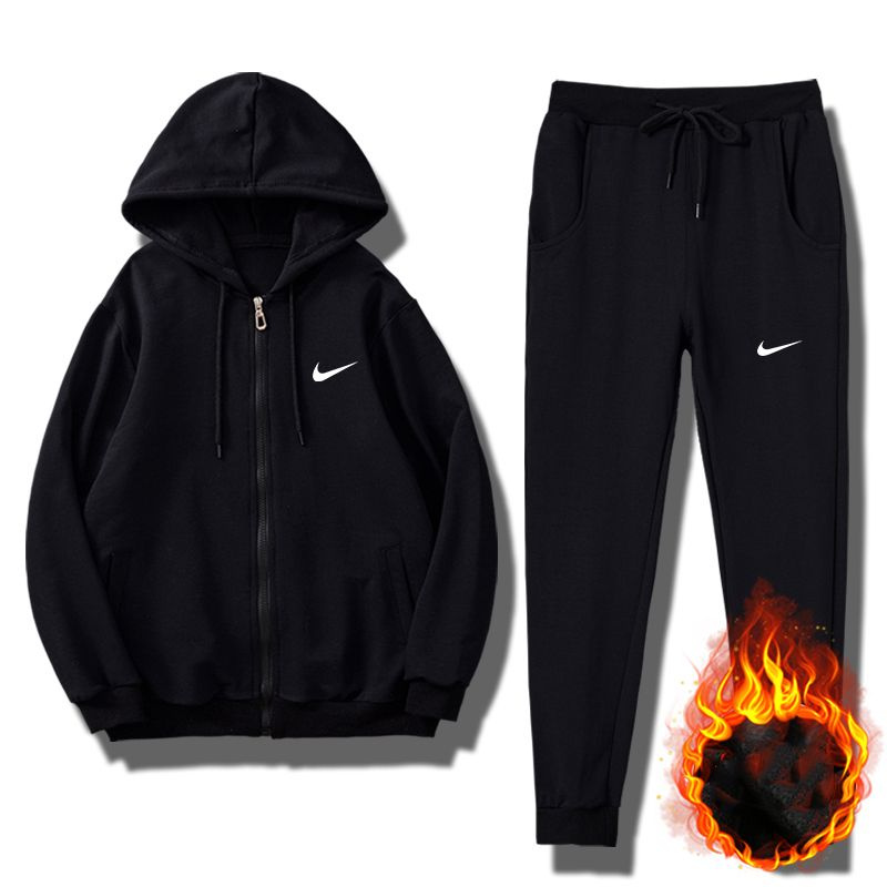 Костюм спортивный Nike #1