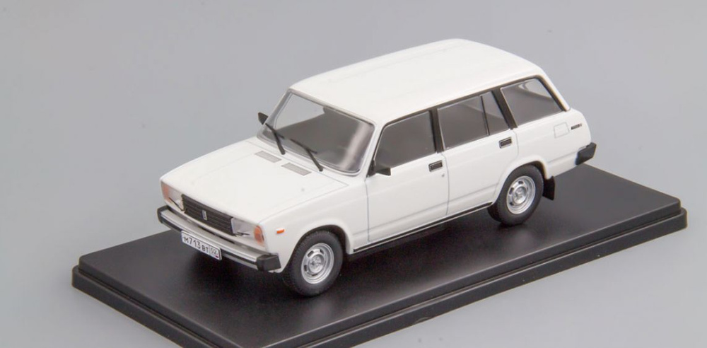 Легендарные советские Автомобили №102, 1/24 ВАЗ-21044 - купить в ...