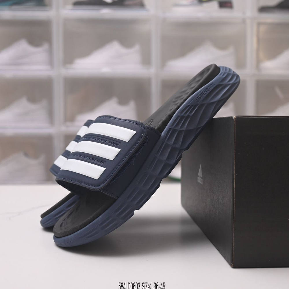 Тапочки adidas #1