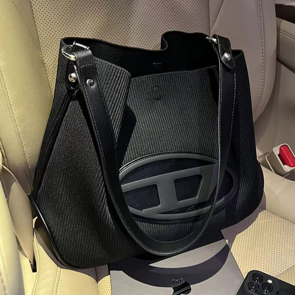 Diesel Сумка на плечо - купить с доставкой по выгодным ценам в интернет ...