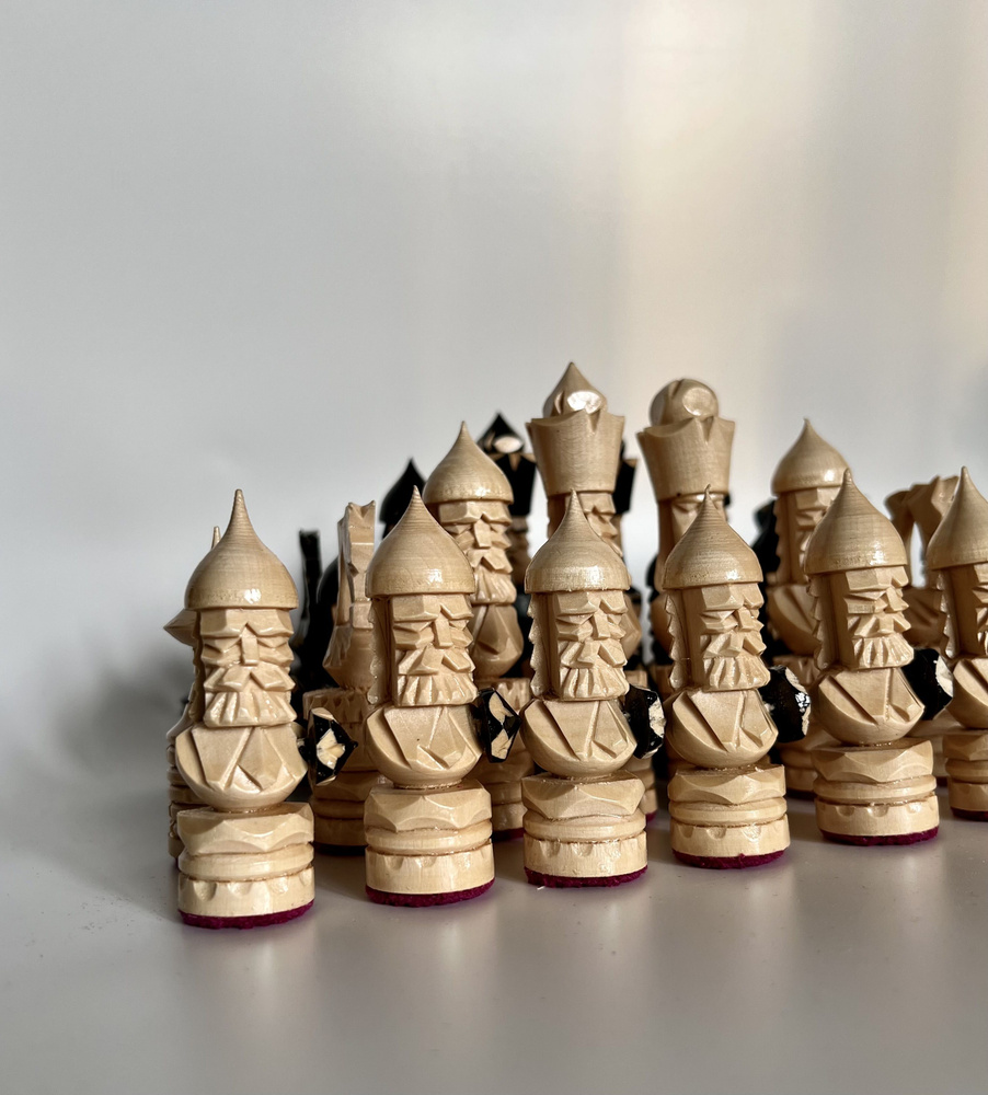 Набор шахматных фигур из дерева ручной работы - купить с доставкой по ...