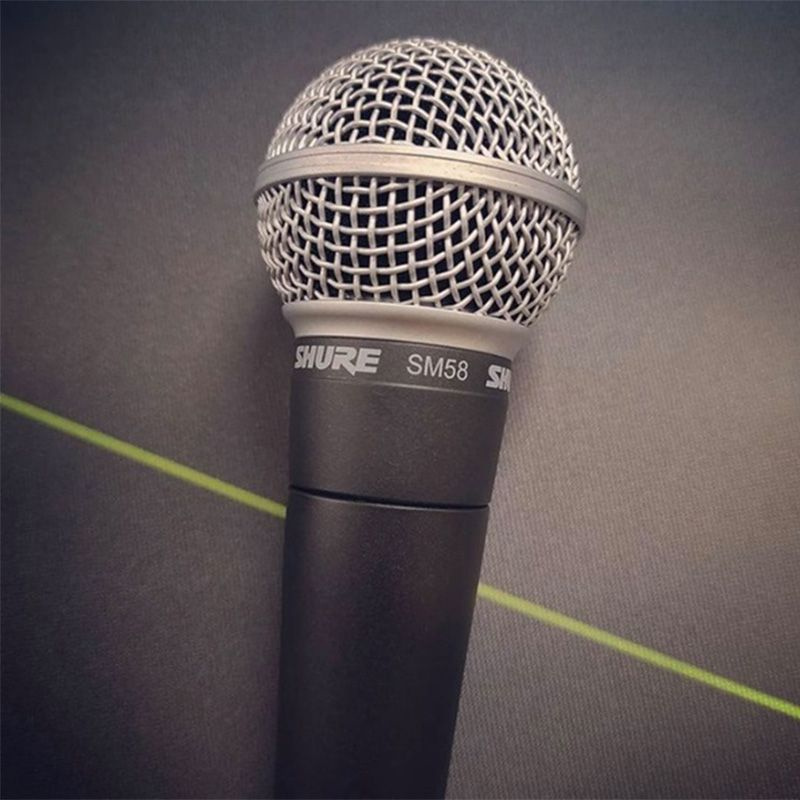 Микрофон Shure SM58 - купить по выгодной цене в интернет-магазине OZON ...